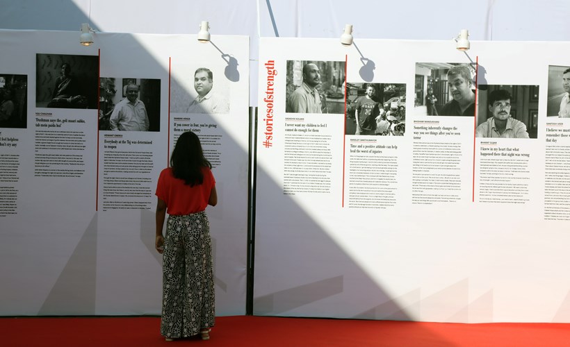 Devendra fadnavis, 26/11 exhibition, stories of strength exhibition, anant goenka, mumbai attack photos, images, pictures, mumbai terror attack, mumbai terror attack victims, news, latest news, India news, national news