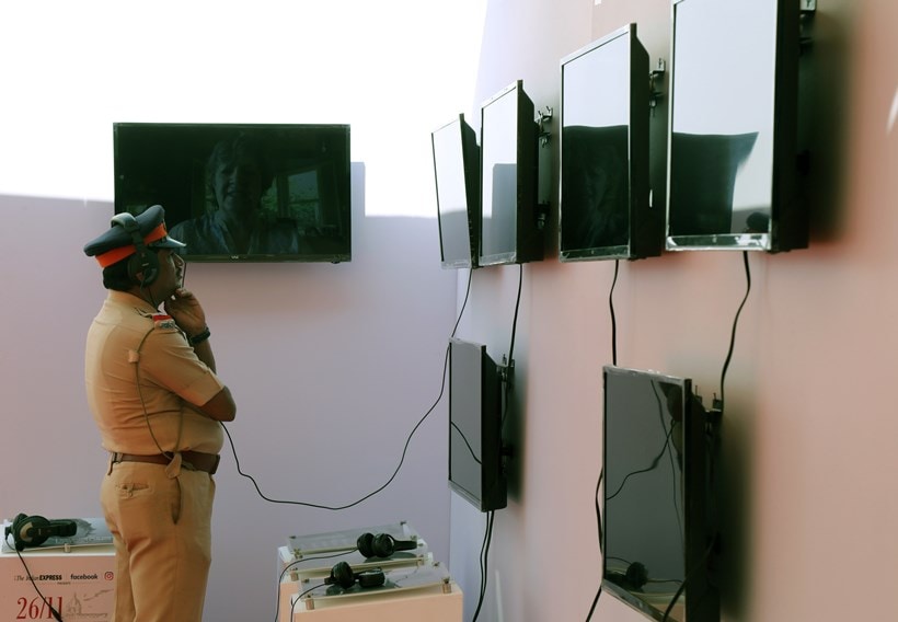 Devendra fadnavis, 26/11 exhibition, stories of strength exhibition, anant goenka, mumbai attack photos, images, pictures, mumbai terror attack, mumbai terror attack victims, news, latest news, India news, national news