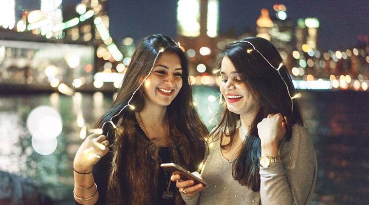 That's Purvi Thacker and her friend Sarah Munir/ Facebook 