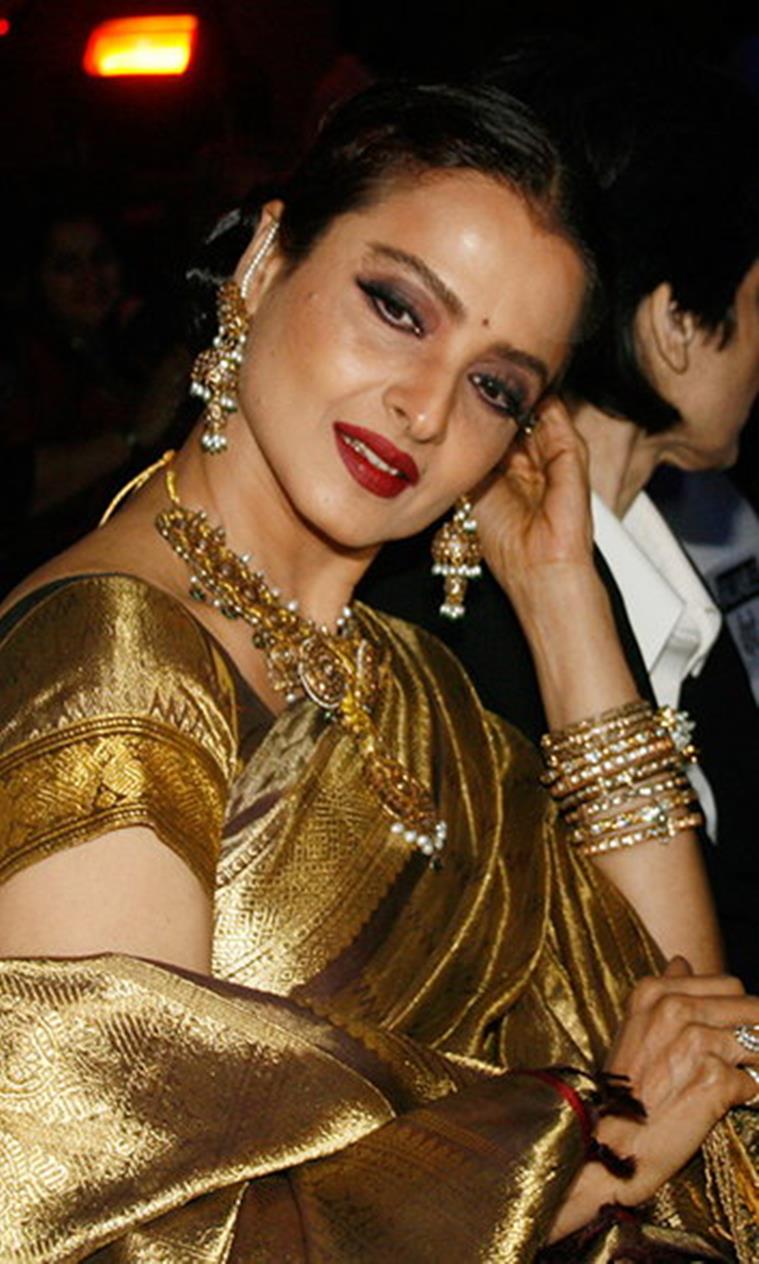 Rekha Photos Rare Hd Photos Of Rekha The Indian Express