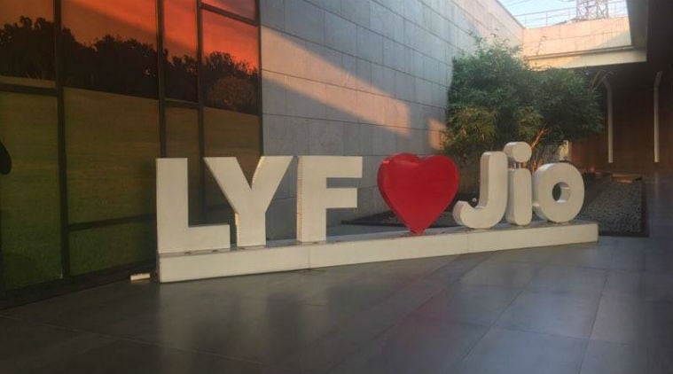 Reliance Jio, Jio 4G, Jio subscribers, Jio users, Reliance Jio 4g subscribers, telecom, Airtel, Vodafone, Idea, 4g, technology, technology news