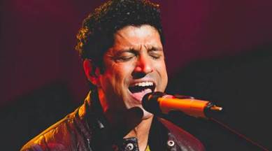 rock on 2, rock on 2 song, rock on 2 controversy, rock on 2 song controversy, rock on 2 Hoi Kiw, E Brektist R Wanswett, rock on 2 E Brektist R Wanswett, rock on 2 news, bollywood updates, indian express, ndian express news