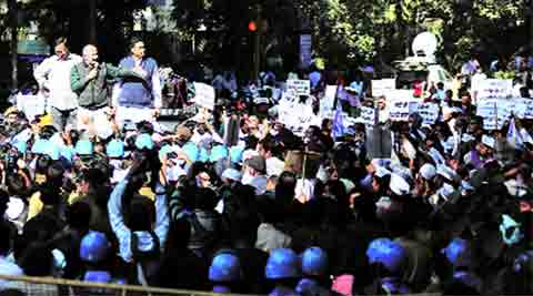 Demonetisation: AAP protesters hit the streets — and the ATM | India ...