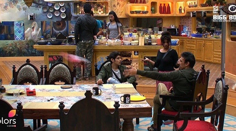 Bigg Boss 10 highlights, Bigg Boss 10 yesterday episode, Lokesh rahul fight bigg boss 10, lokesh bigg boss 10, rahul dev bigg boss 10