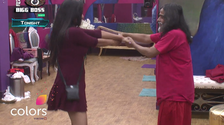 Bigg Boss 10 November 4th Episode Preview Swami Om Dances Hand In Hand With Mona Lisa Bigg