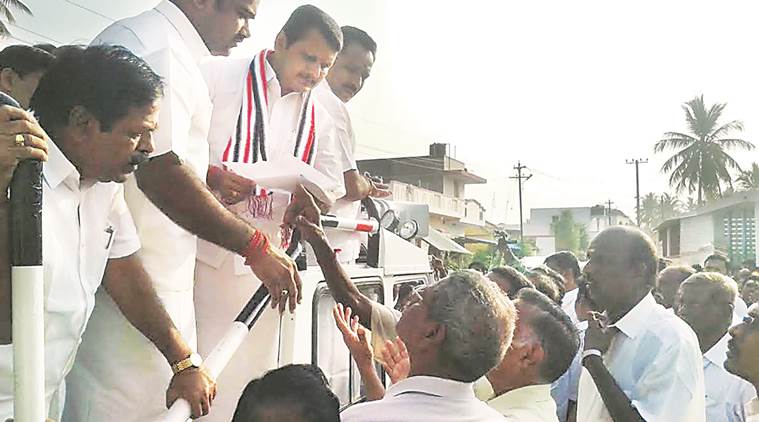 tamil nadu, tamil nadu voters,tamil nadu elections, elections cancelled, Aravakurichi elections, Thanjavur Assembly constituencies, bribe, indian express news, india news, tamil nadu news