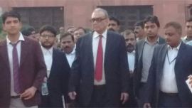 markandey katju, supreme court, rape, markandey katju rape, markandey katju notice, markandey katju supreme court, markandey katju sc, markandey katju contempt notice, markandey katju blogs, soumya, soumya murder case, soumya rape murder case, india new