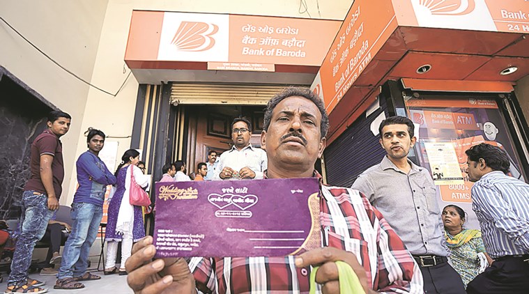 demonetisation, cash crunch, no money, money invalid, rs 500 ban, rs 1000 ban, no atm, no bank, no cash, farmer crisis, poor crisis, indian express news, india news, ahmedabad news