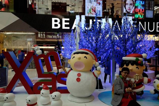 christmas 2016, christmas trees 2016, christmas lights 2016, christmas decorations 2016, christmas preparations, rockerfeller centre, hon kong, xmas, xmas celebrations, indian express, indian express news