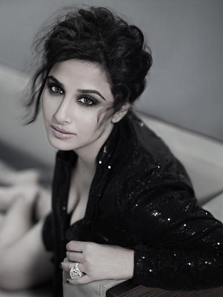 Vidya Balance Hot Xnx - Vidya Balan photos: 50 best looking, hot and beautiful HQ photos of Vidya  Balan | Entertainment News,The Indian Express