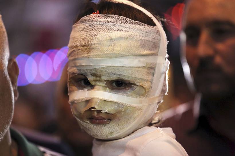 2016 pictures, year ender pictures, 2016 in pictures, Barack Obama, Syria crisis, Migrant crisis, Iraq, Islamic State, Donald Trump, Turkey coup, Zika virus