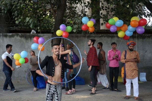 narendra modi, j jayalalithaa, rohith vemula death, jnu, jnusu, delhi pollution, world culture festival, demonetisation, cash crunch, state elections, supermoon, bjp, delhi festival, express photos, best express photos, indian express photos