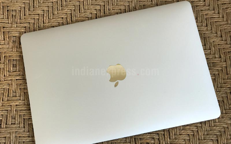 latest apple laptop 2016