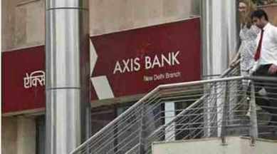 axis bank, axis bank corruption, axis bank suspicious deal, demonetisation, it raid, icome tax raid