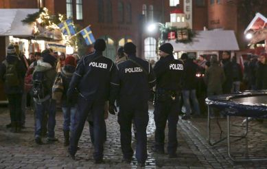 Berlin attack, Berlin market attack, Tunisian man held, Tunisan man held for Berlin attack, Islamic State terrorist, ISIS, terror activities, Germany terrorism, world news, indian express news