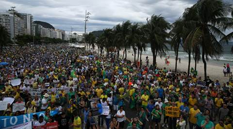 Demonstrators march in Brazil to support corruption crackdown | World ...