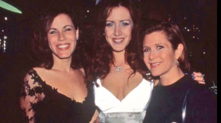 Carrie Fisher, Carrie Fisher health, Joely Fisher, Joely Fisher tweet, Carrie Fisher sister