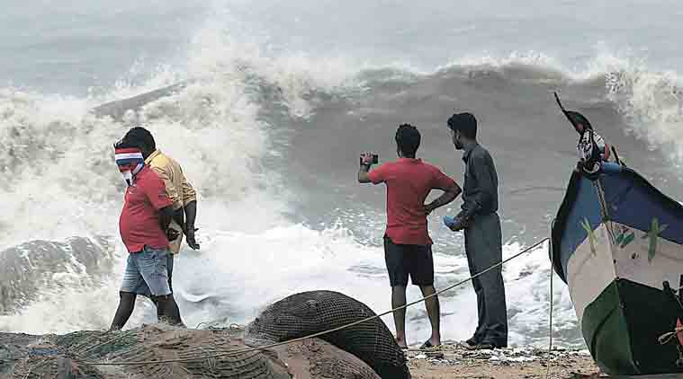 How Chennai took on cyclone Vardah | India News - The Indian Express