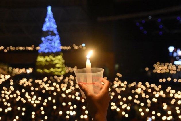Christmas, Christmas 2016, merry christmas, x mas, x mas 2016, Merry Christmas 2016, Christmas celebrations, Christmas celebrations photos, Christmas photos, Christmas vatican, Christmas pictures, India Christmas, Pakistan Christmas, Iraq Christmas, china Christmas, indian express,