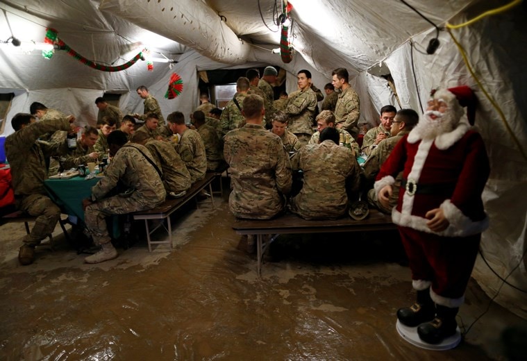 Christmas, Christmas 2016, merry christmas, x mas, x mas 2016, Merry Christmas 2016, Christmas celebrations, Christmas celebrations photos, Christmas photos, Christmas vatican, Christmas pictures, India Christmas, Pakistan Christmas, Iraq Christmas, china Christmas, indian express,