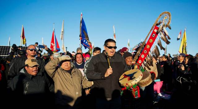 dakota pipeline, dakota access pipeline, dapl, dakota access oil pipeline, north dakota protests, standing rock protests, us army corps dakota, barack obama dakota, paul ryan dakota, dakota paul ryan, dakota bernie sanders, world news