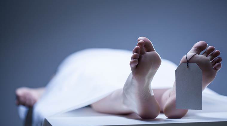 Labeled remains of person lying in mortuary