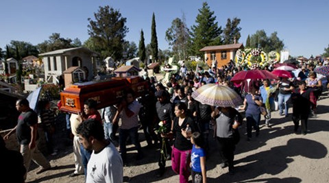 Mexican president Enrique Pena Nieto pledges to rebuild fireworks ...