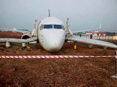 Delhi Airport, Delhi news, Delhi airport collision averted, Delhi runway collision averted, latest news, India news, Delhi news, delhi ariport news, Latest news, India news, national news