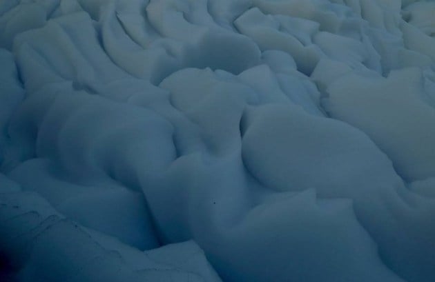 bengaluru froth, bengaluru foam, bengaluru pollution, bengaluru water pollution, varthur lake, belandur lake, bengaluru news, bangalore forth