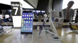 biggest tech disappointments of 2016, Yahoo data breach, Facebook fake news, modular smartphones, LG G5, Project Ara, Twitter, smartwatches, downfall of smartwatches, BlackBerry TCL, technology, technology news
