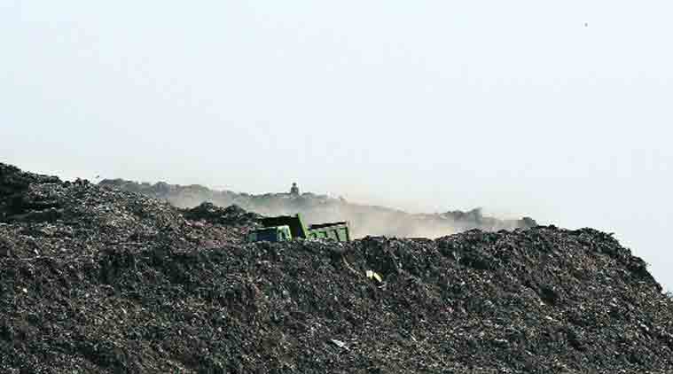 ghazipur landfill, ghazipur landfill fire, lnadfill fire, delhi landfill fire, delhi news, edmc,