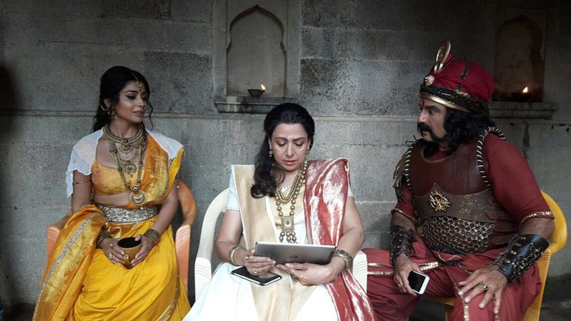 gautamiputra satakarni, gautamiputra satakarni shooting, gautamiputra satakarni release, hema malini gautamiputra satakarni, hema malini balakrishna, balakrishna hema malini, balakrishna gautamiputra satakarni, gautamiputra satakarni pics, gautamiputra satakarni pictures, hema malini film pictures, gautamiputra satakarni news, tollywood news, entertainment news