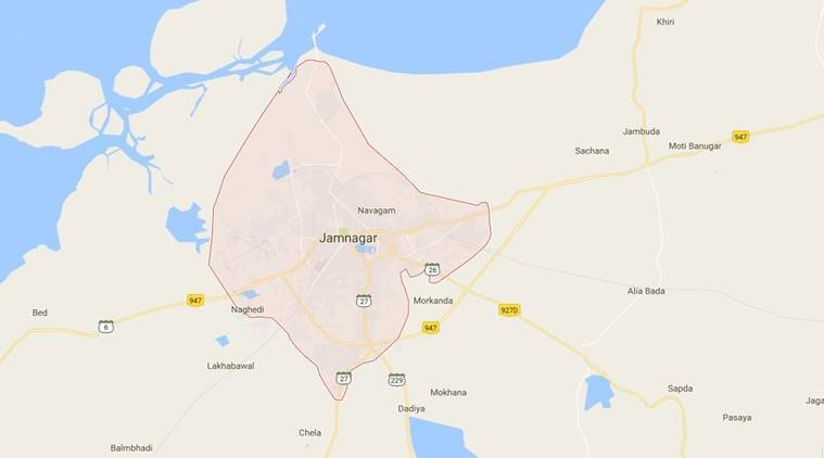 gujarat, gujarat news, jamnagar road accident, gujarat accident, jamnagar car accident, car accident state transport bus gujarat, indian express, india news