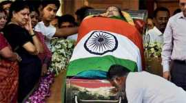 jaya-small jayalalithaa, jayalalithaa death, jayalalithaa dies, jayalalithaa died, jayalalithaa passes away, jayalalithaa demise, chennai, jayalalithaa tamil nadu, o panneerselvam, tamil nadu news, india news, indian express news