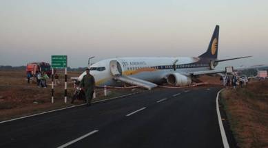 jet airways, jet airways plane, goa plane skids, Navy action, Navy helps avert mishap, goa plane accident, jet airways plane accident, goa flight accident, dabolim airport accident, dabolim airport flight accident, goa to mumbai plane, goa to mumbai plane accident, Indian express