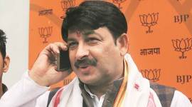 Delhi, Manoj Tiwari insults woman, AAP Manoj Tiwari, BJP chief woman, BJP chief humiliates woman, Dilip Pandey BJP, AAP BJP, Delhi news, India news