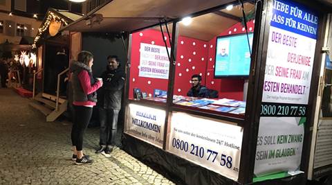 Rüdesheim, Rüdesheim Christmas market, christmas market, germany christmas market, muslim stall christmas market, Rüdesheim christmas market, Rüdesheim islamic stall christmas market, germany racism, german muslim racism, viral news, latest news, indian express