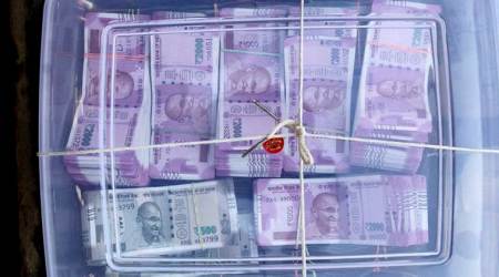 Contractor ‘close to ministers’, aides raided in Chennai; Rs 170 cr cash seized