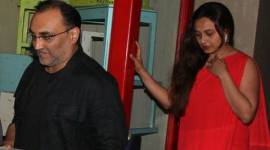 Rani Mukerji, Aditya Chopra, rani aditya, aditya rani, Rani Mukerji aditya chopra, aditya chopra rani mukerji, Rani Mukerji aditya pictures, Rani Mukerji public appearence, befikre, rani mukerji daughter, rani mukerji adira, adira, rani mukerji wedding, entertainment news, indian express, indian express news