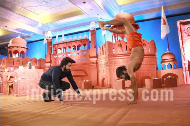 ranveer singh, baba ramdev, baba ramdev ranveer recent pics, baba ramdev ranveer singh photos
