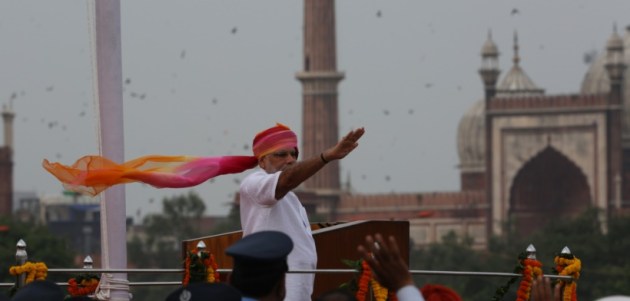 narendra modi, j jayalalithaa, rohith vemula death, jnu, jnusu, delhi pollution, world culture festival, demonetisation, cash crunch, state elections, supermoon, bjp, delhi festival, express photos, best express photos, indian express photos