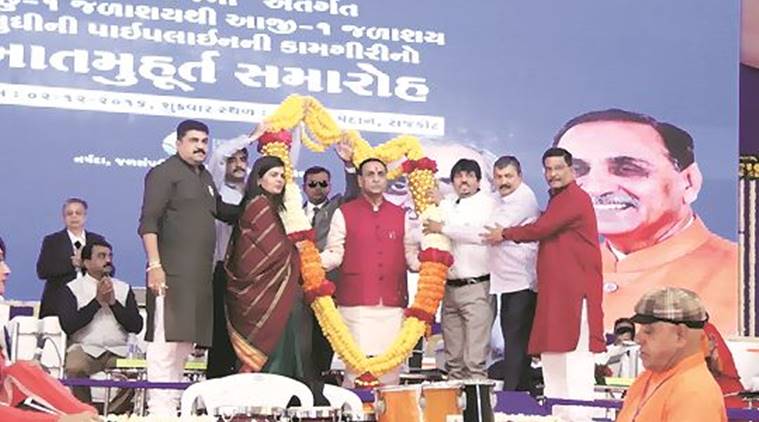 Gujarat, Vijay Rupani, CM Vijay Rupani, Narmada to Aji dam pipeline, Narmada river pipeline, Gujarat news, India news