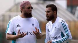 Saqlain Mushtaq, Saqlain Mushtaq Icc bowler rules, icc bowler arm rules, icc 15 degree rule