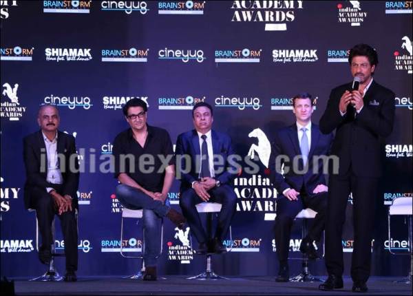 Shah Rukh Khan, Shah Rukh Khan news, Shah Rukh Khan film, SRK, SRK raees, Indian Academy Awards