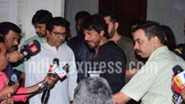 Shah Rukh Khan, Raj Thackeray, Shiv Sena, Raj Thackeray Shah rukh khan, Vellappally Natesan, Raees, Shah rukh khan Raees, Shah rukh khan meets Raj Thackeray, Malayala Manorama, Hindutva , CPM, Pakistan, Pakistani actress, Raees Pakistani Actress, Pak actor ban, Mahira Khan, Shah rukh Khan Mahira Khan, India news, indian express news,