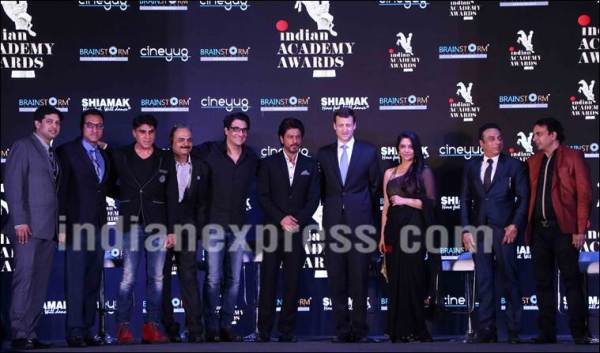 Shah Rukh Khan, Shah Rukh Khan news, Shah Rukh Khan film, SRK, SRK raees, Indian Academy Awards