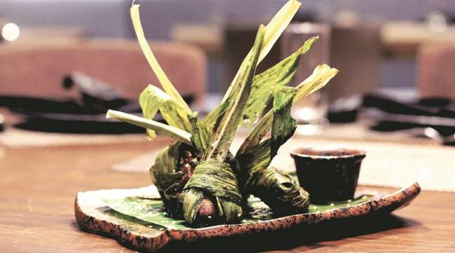 Govt food standard, food per serving norms, govt rules on food, food, govt restaurant rules, food wastage, Kolkata, restaurant servings, Indian Express, Express column