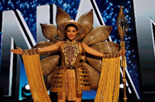 miss universe, miss universe 2017, miss universe 2017 beauty pageant, miss universe 2017 national costume, miss universe india Roshmitha Harimurthy, Roshmitha Harimurthy, Indian express, indian express news