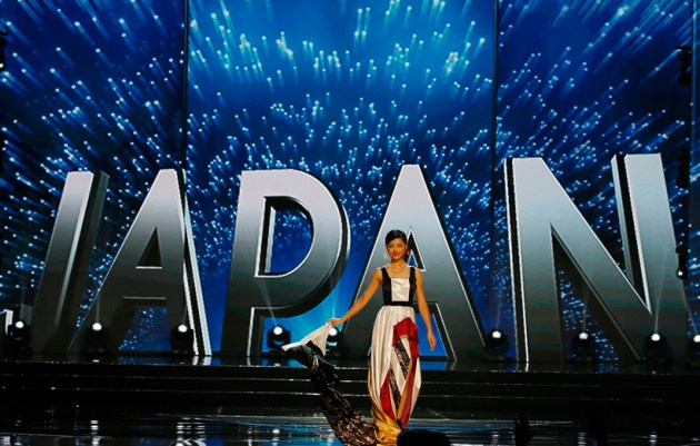 miss universe, miss universe 2017, miss universe 2017 beauty pageant, miss universe 2017 national costume, miss universe india Roshmitha Harimurthy, Roshmitha Harimurthy, Indian express, indian express news