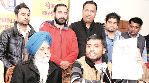 Punjab: Over 400 AAP members quit party | Elections News - The Indian ...